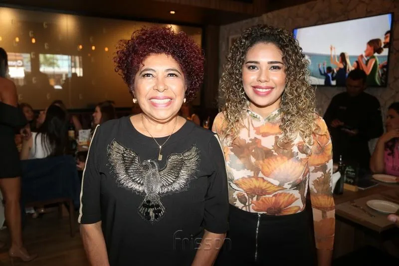Aniversário de Cláudia Quental
