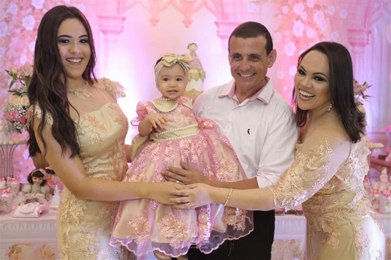 Luana, Luma, Junior César e Dani Duarte