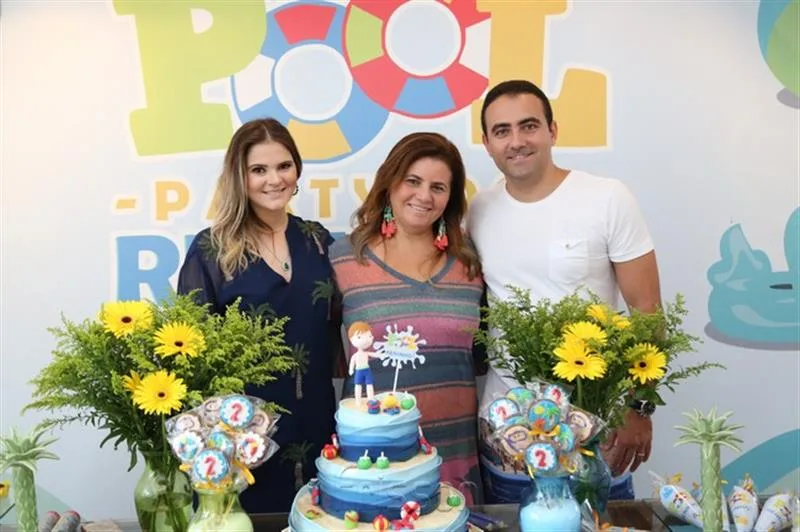 Carol, Islane e Reno Verçosa