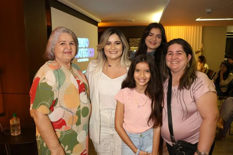 Alvanir, Lidú, Manu, Maria Eduarda e Eriberta Figueiredo