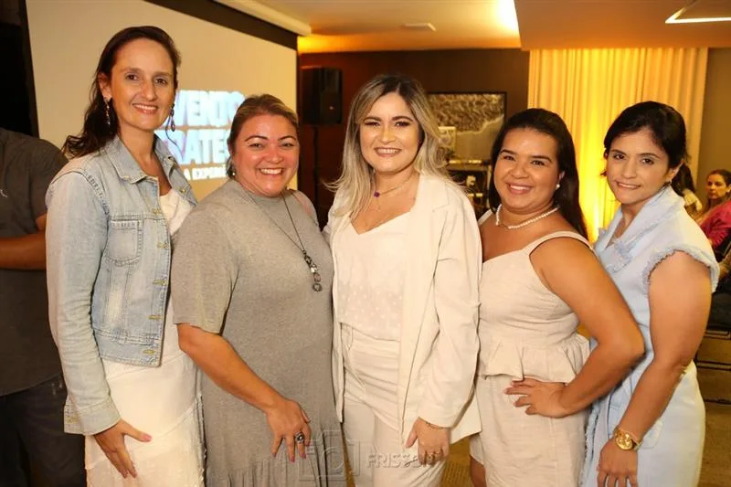 Carol Belchior, Renata Peixoto, Lidú Figueiredo, Karla Peixe e Ilana Guedes