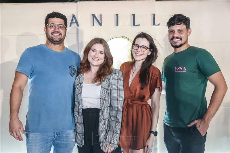 André Knust, Rayssa Thomaz, Patrícia Oliveira e Flavio Matheus