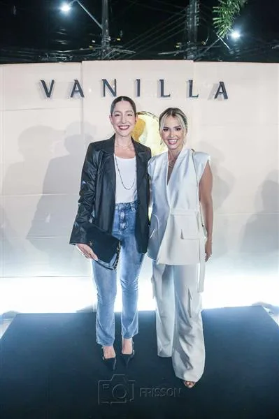Barbara Saunders e Wládia Cacau
