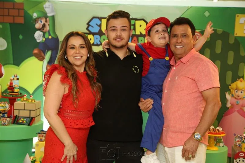 Cinthya Kalynne, Pedro Eduardo e Matheus Costa e Jurandir Coelho