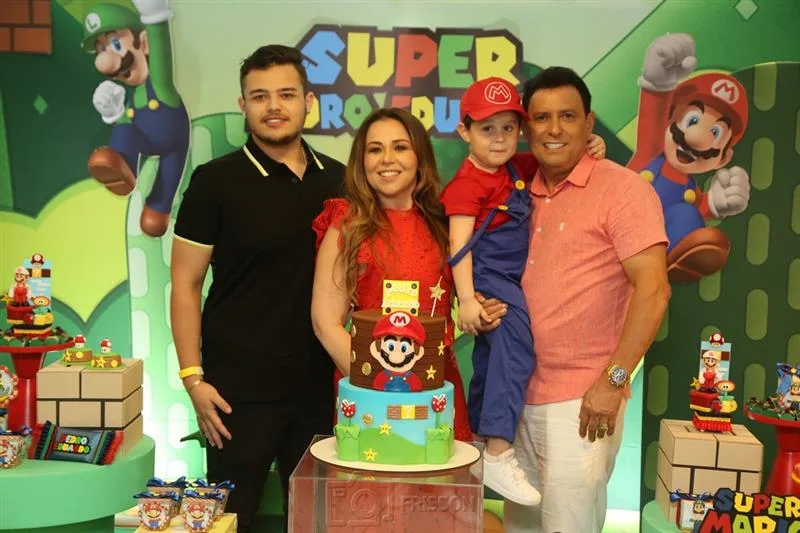 Cinthya Kalynne, Pedro Eduardo e Matheus e Jurandir Coelho