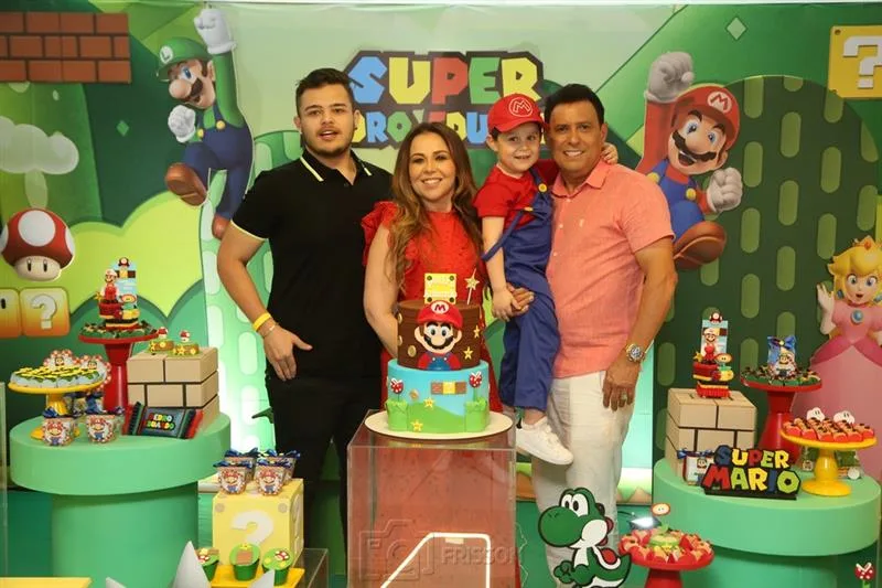 Cinthya Kalynne, Pedro Eduardo e Matheus Costa, Jurandir Coelho