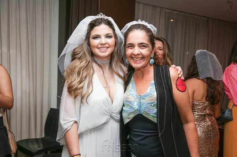 Maria Cláudia e Giana Studart