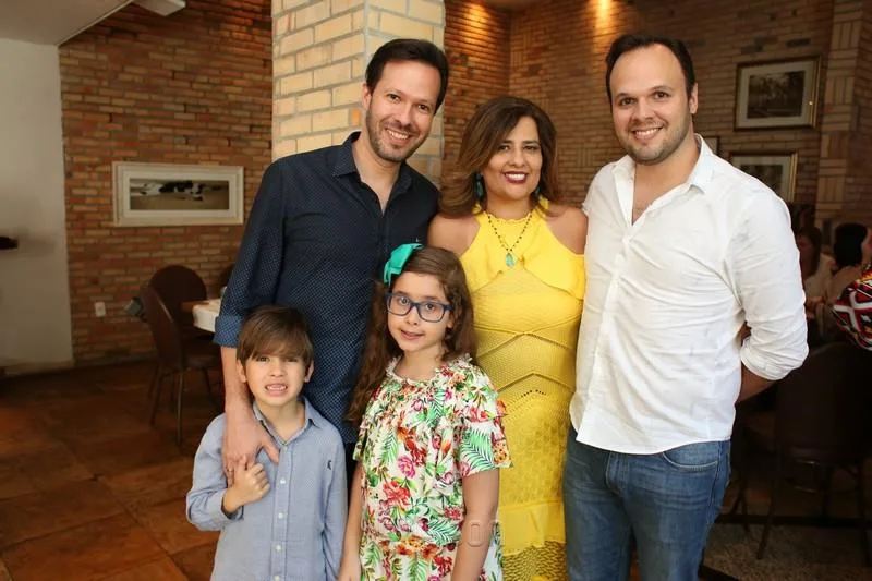 Aniversário de Montiele Arruda