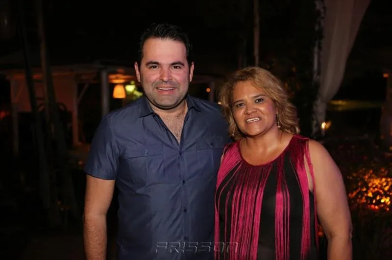 Alan Bezerra e Debora Rodrigues