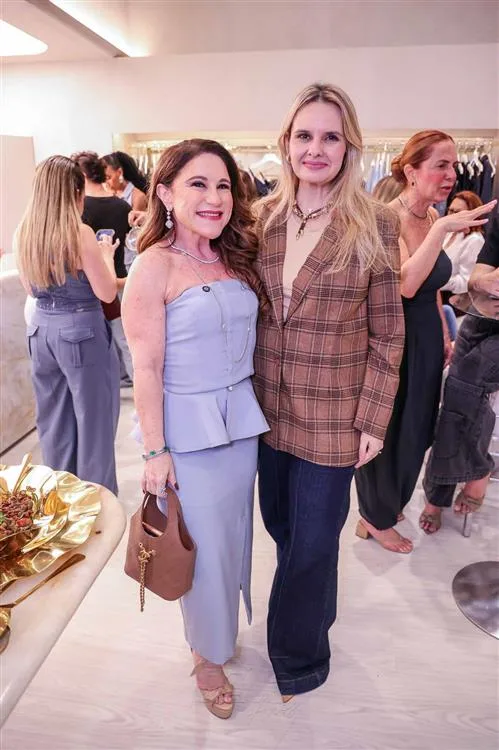 Ana Paula Aguiar e Carol Damiani