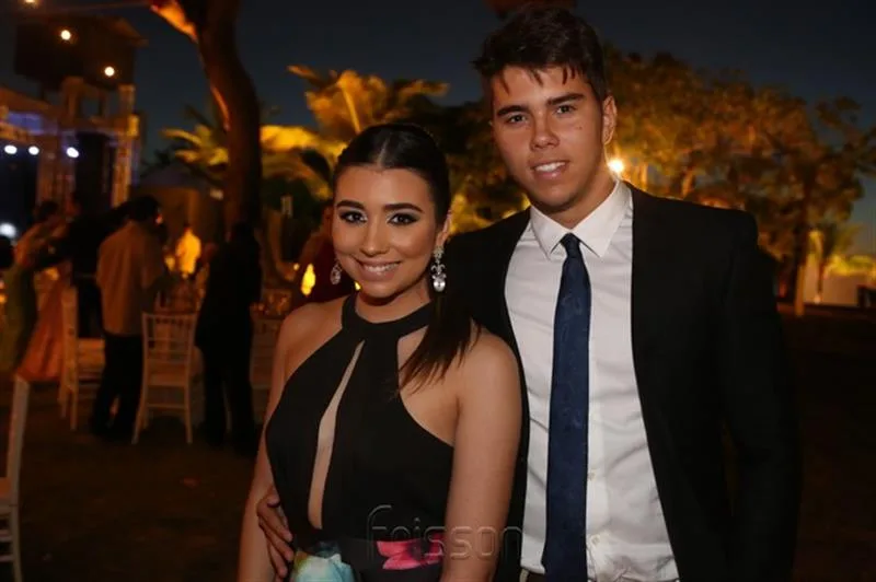 Amanda e Arthur Diniz