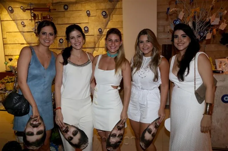 Bia Gradvohl, Nayana Azevedo, Bruna Magalhães, Thays Vasconcelos e Beatriz Portela