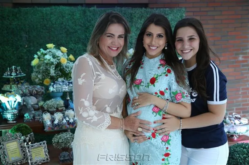 Ana Luisa Barreira, Thayra Romcy e Ana Carolina Barreira