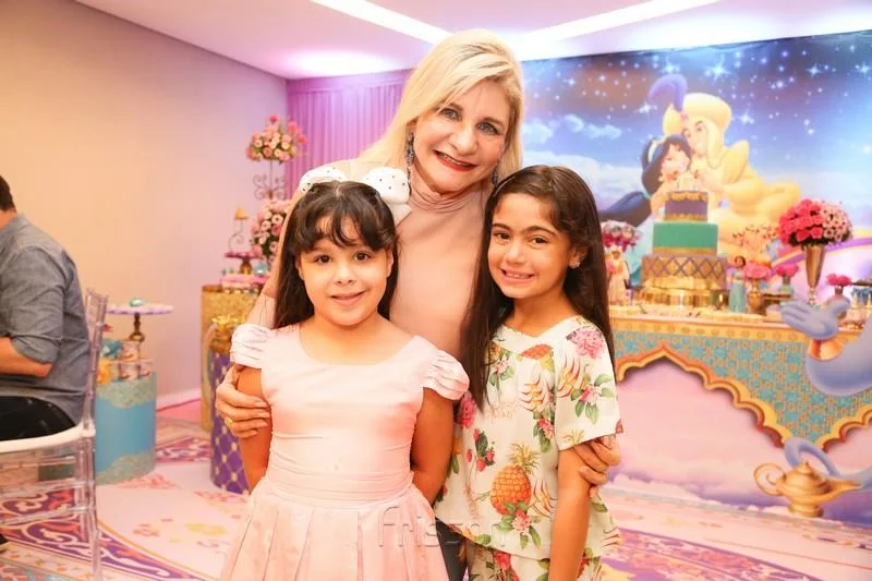 Aniversário de Sarah Craveiro