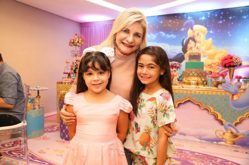 Aniversário de Sarah Craveiro