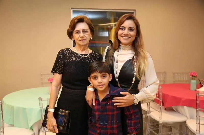 Benjamin, Zélia e Karina Ramos