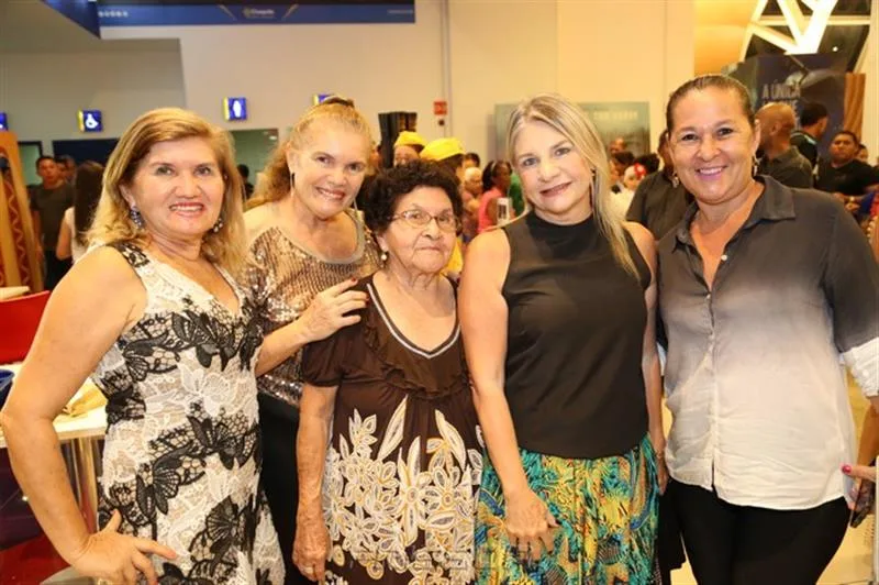 Fatima, Zuleika Catunda, Selina Paiva, Rosangela Dias e Ana Maria Paiva