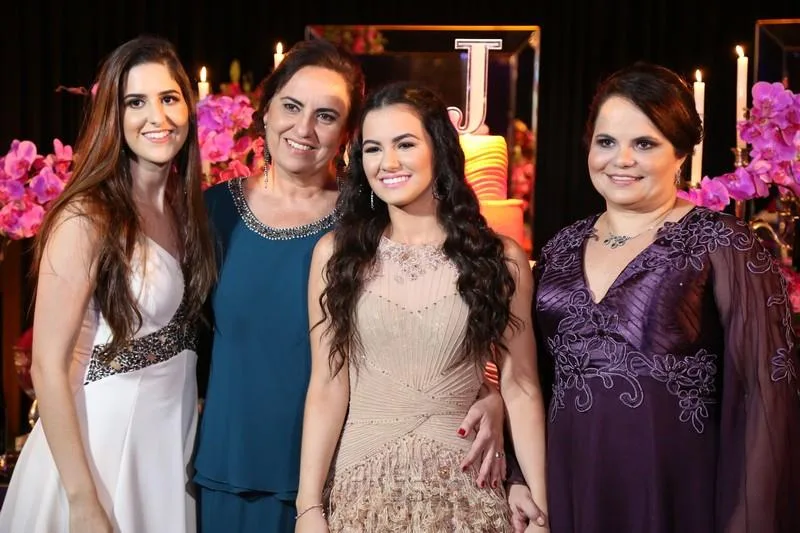 15 Anos de Julia Wanderley