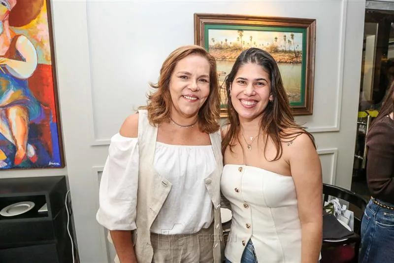 Ailza Ventura e Mariana Brasil