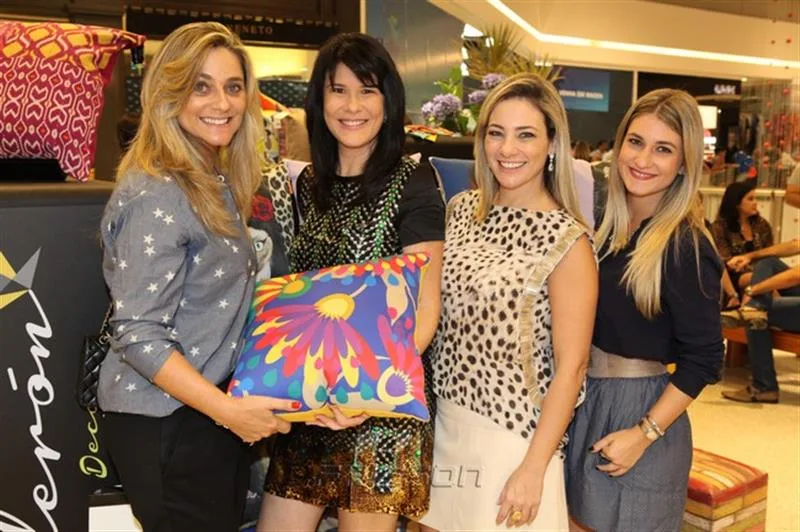 Célia Magalhães, Patrícia Calderón, Gaida Dias e Bruna Magalhães