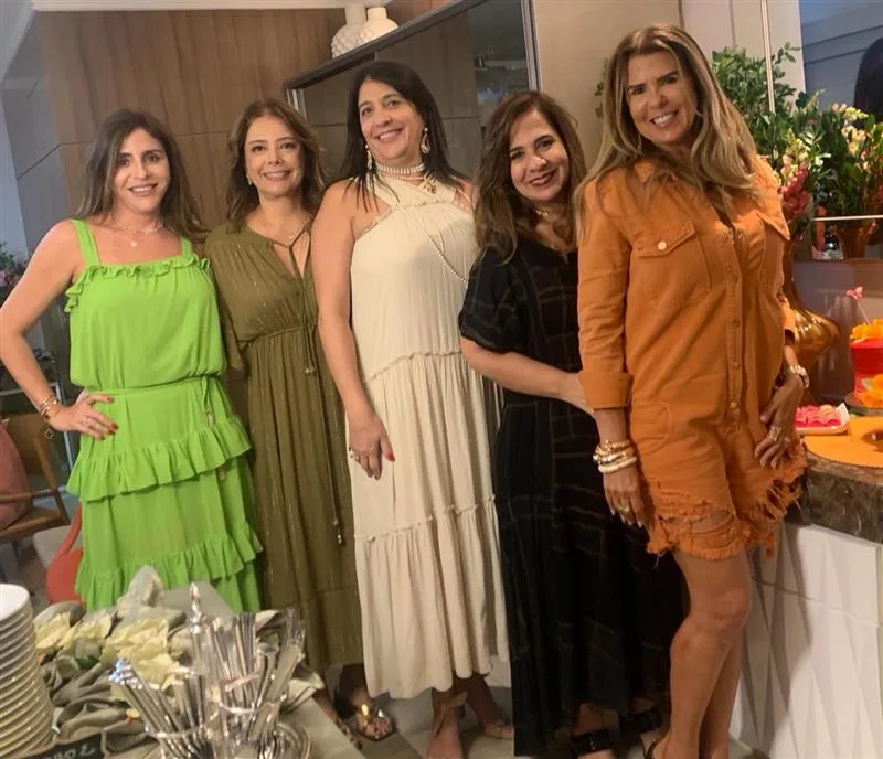 Cristiane Faria, Cláudia Gradvohl, Elisa Oliveira, Martinha Assunção e Alexandra Pinto