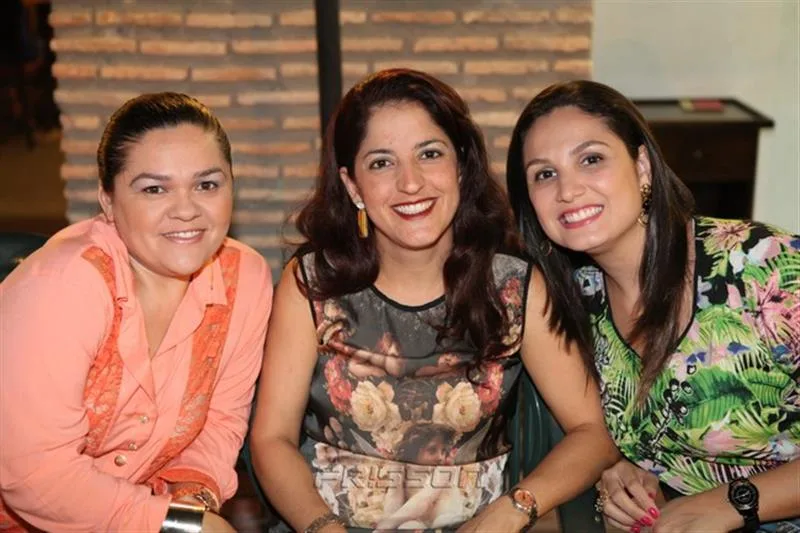 Cristiane Holanda, Cristiane Coutinho e Livia Barcelos
