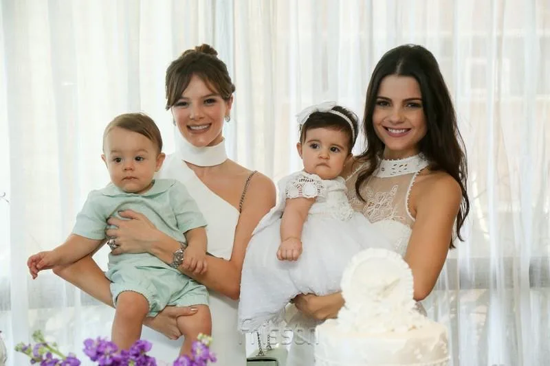 Bento e Paulinha Rocha, Luiza e Priscila Ximenes