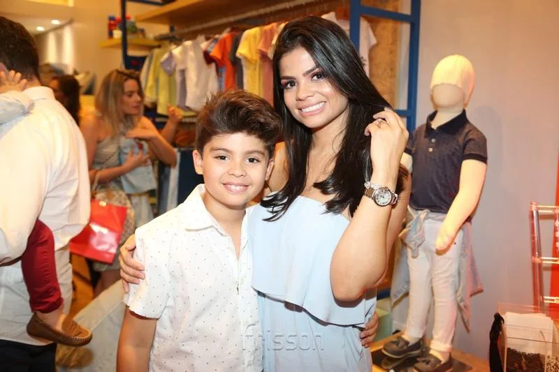Enzo e Isabele Temóteo