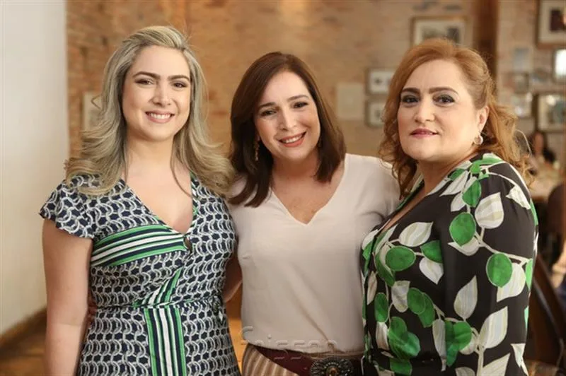 Ana Carolina Marques, Adriana Teixeira e Andrea Marques