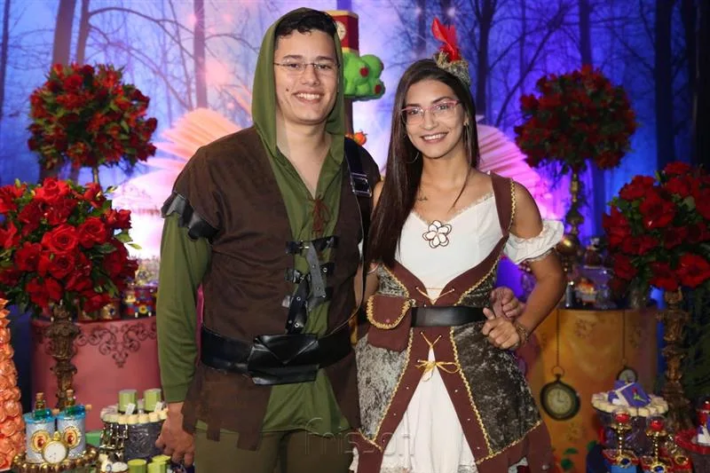 Alexandre Ferreira e Samara Fernandes