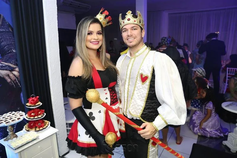 Aline Dutra e Samuel Pessoa