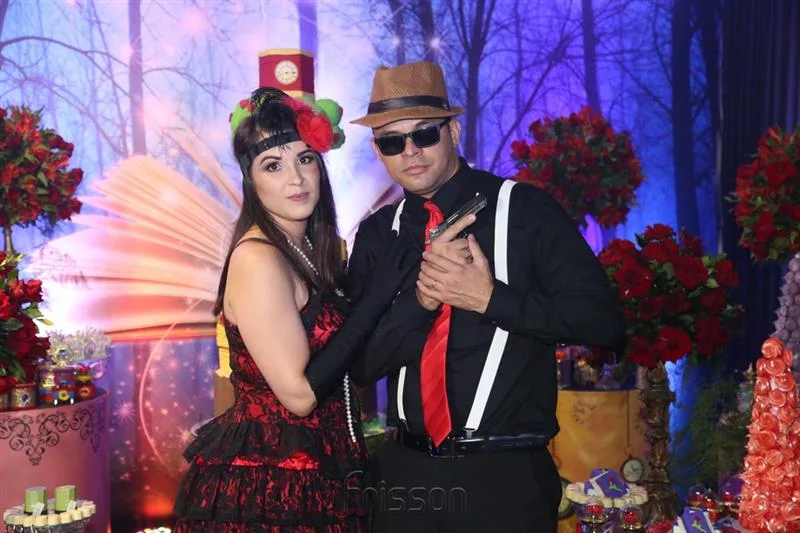 Carla Cordeiro e Elthon Regis