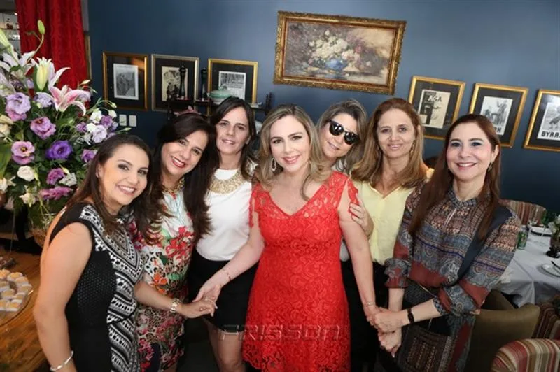 Adriana Queiroz, Marta Assunçao, Patricia França, Suyane Dias Branco, Camille Cidrão, Silvia Morais, Paula Barreira