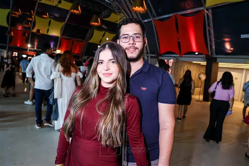 Beatriz Tavares e Iury Farais