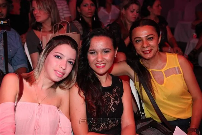 Aline de Castro, Yasmim Rossas e Rose Azevedo