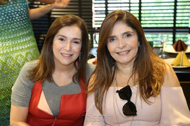 Adriana Teixeira e Cristiane Figueiredo