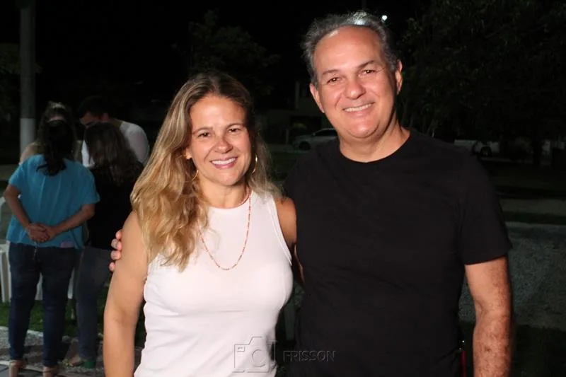 Carol Siqueira e Roney Vasconcelos