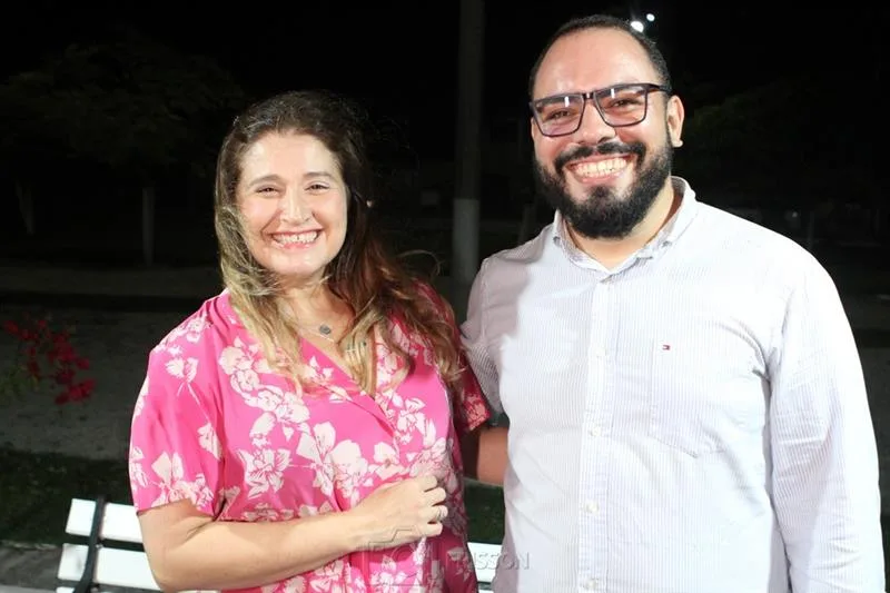 Karina Bezerra e Ramon Oliveira