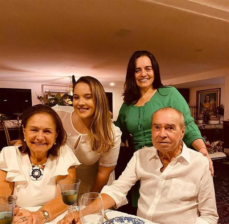 Bárbara, Ana Paula, Lia e Eymard Freire