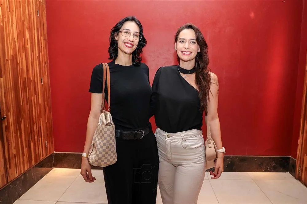 Catarina e Carolina Albuquerque