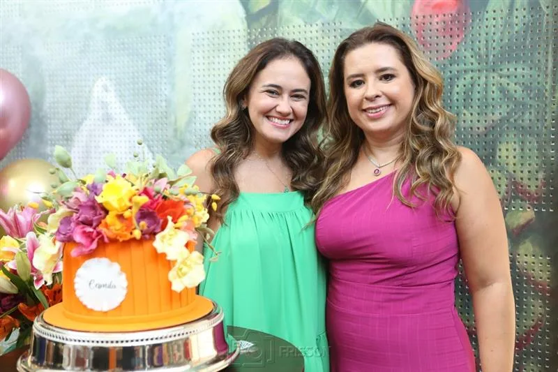Bia Bezerra e Camila Ximenes