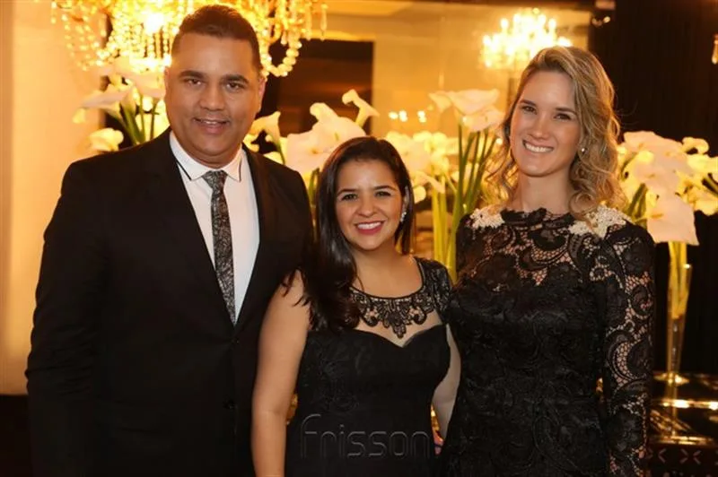 Adriano Mato, Juliana Menezes e Maria Tereza Ramos