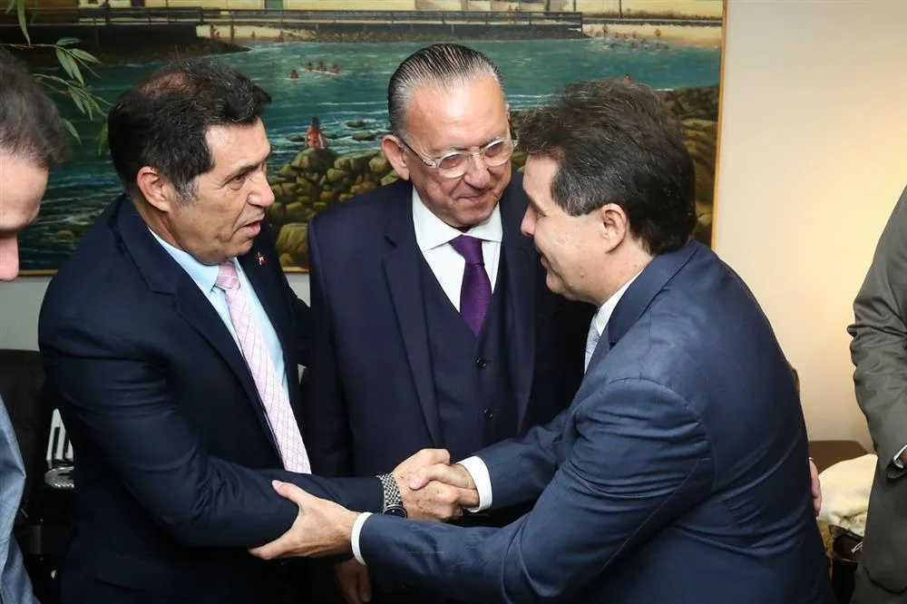 De Assis Diniz, Galvão Bueno e Evandro Leitão