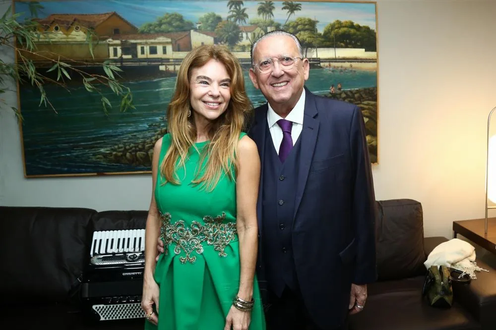 Desirée e Galvão Bueno