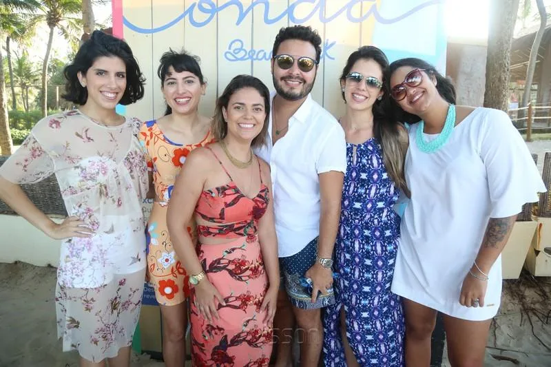 Carol Resende, Luciene Lacerda, Lívia Mentges, Vinivius Machado, Mariana Renno e Marina Leitão
