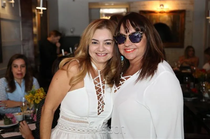 Ana Cristina Camelo e Carmen Sinira