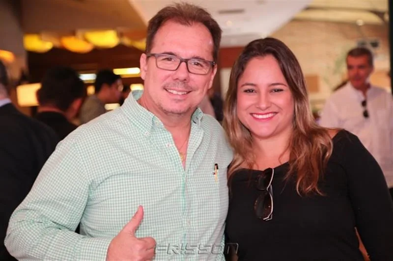 Andre Rosas e Renata Benevides