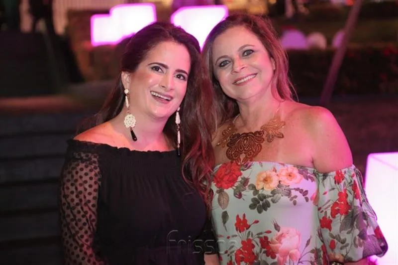 Adriana Bezerra e Vera Passos