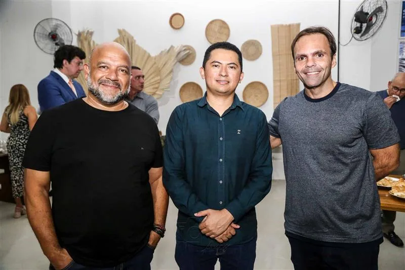 Adriano Oliveira, Jean Gomes e Iuri Batista