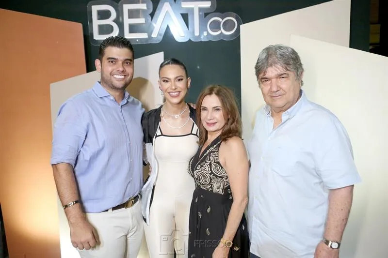 Davi Benevides, Gabriella Tavares, Anne e Carlos Benevides